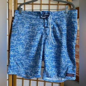 Vineyard Vines Swim Trunks Mens 34 Blue/White Board Shorts